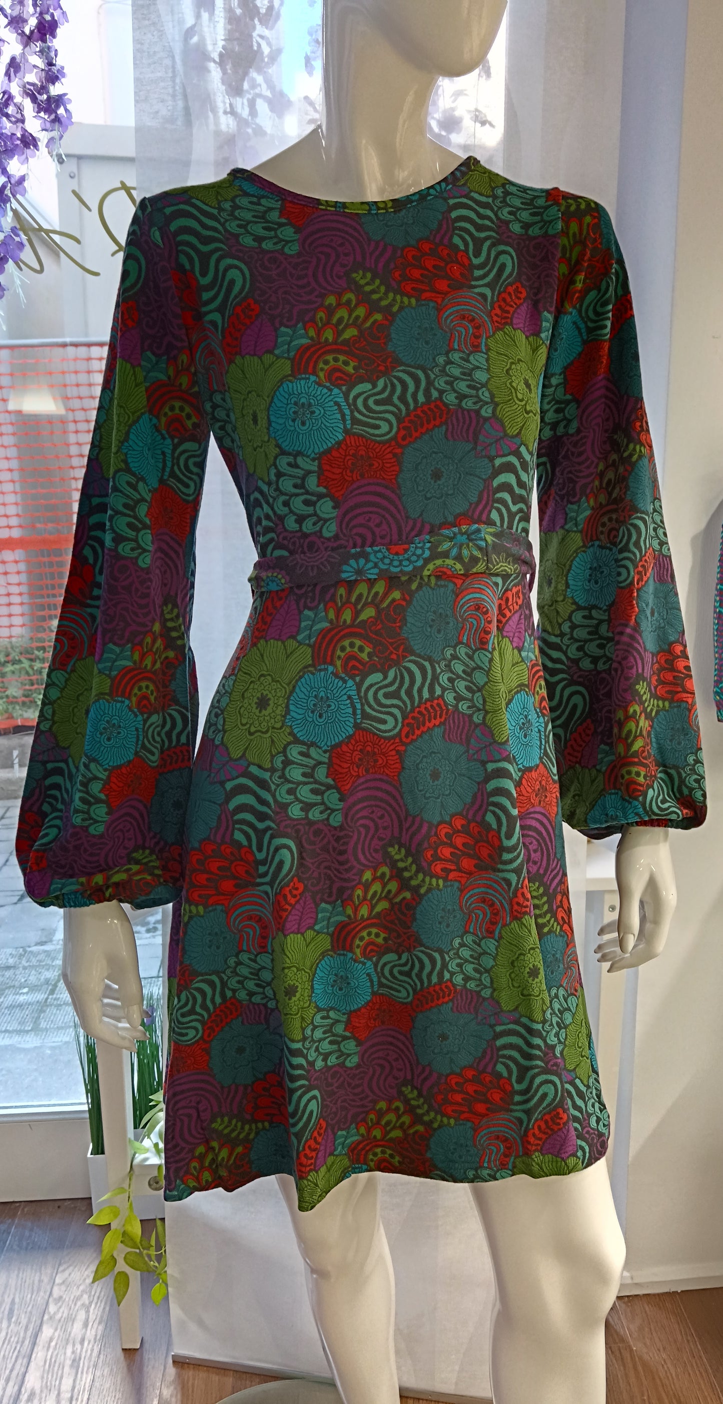 Vestito Fantasia Mezza Ruota con Stampa Floreale Multicolore e Maniche Lunghe per Donna