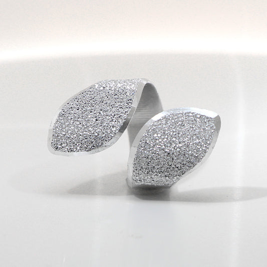 Anello in alluminio doppia punta