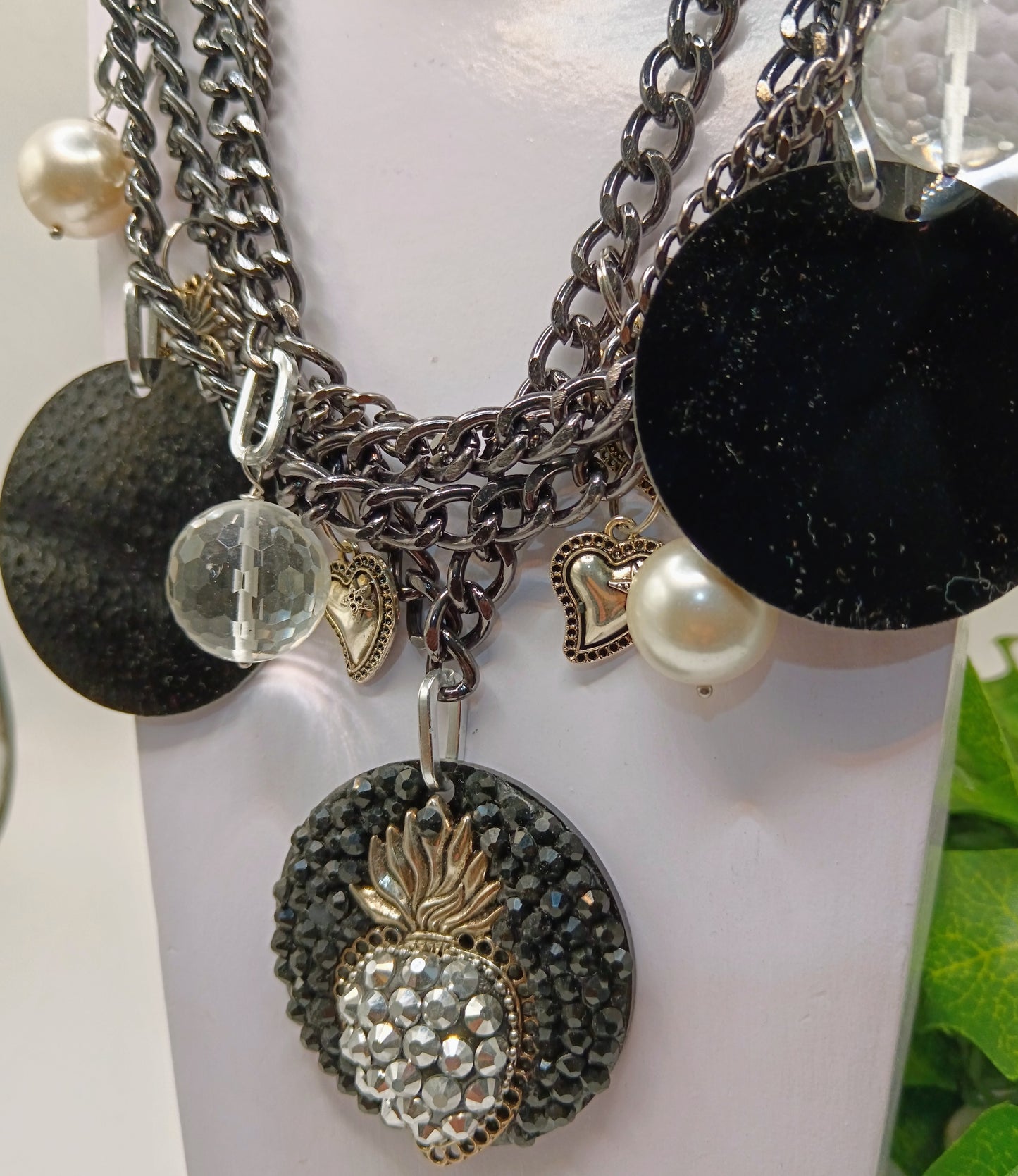 Girogola cuore sacro con catene multigiro