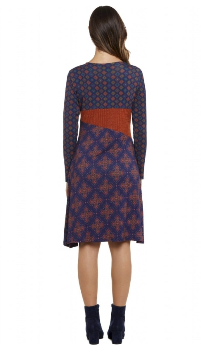 Vestito particolare in viscosa con maniche lunghe e motivo geometrico blu e arancione